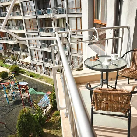 Sunwave Saint Apartman *