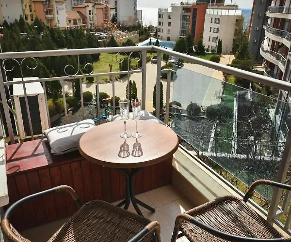 Sunwave Saint Lägenhet *